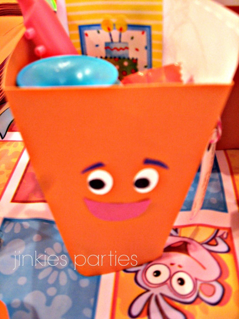 dora the explorer party favor by jinkies parties